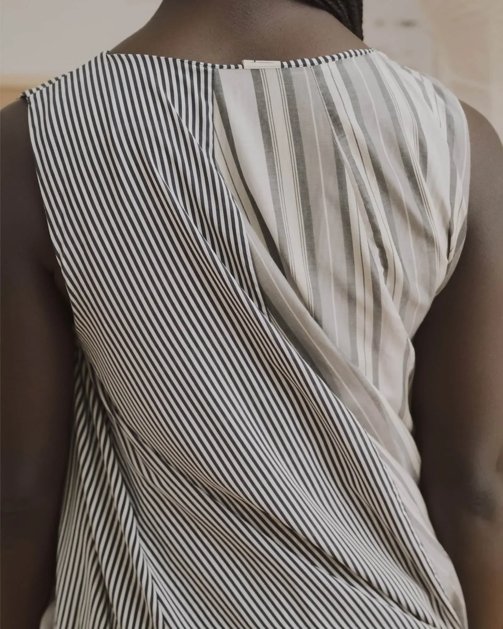 Bella Dress - Image 4