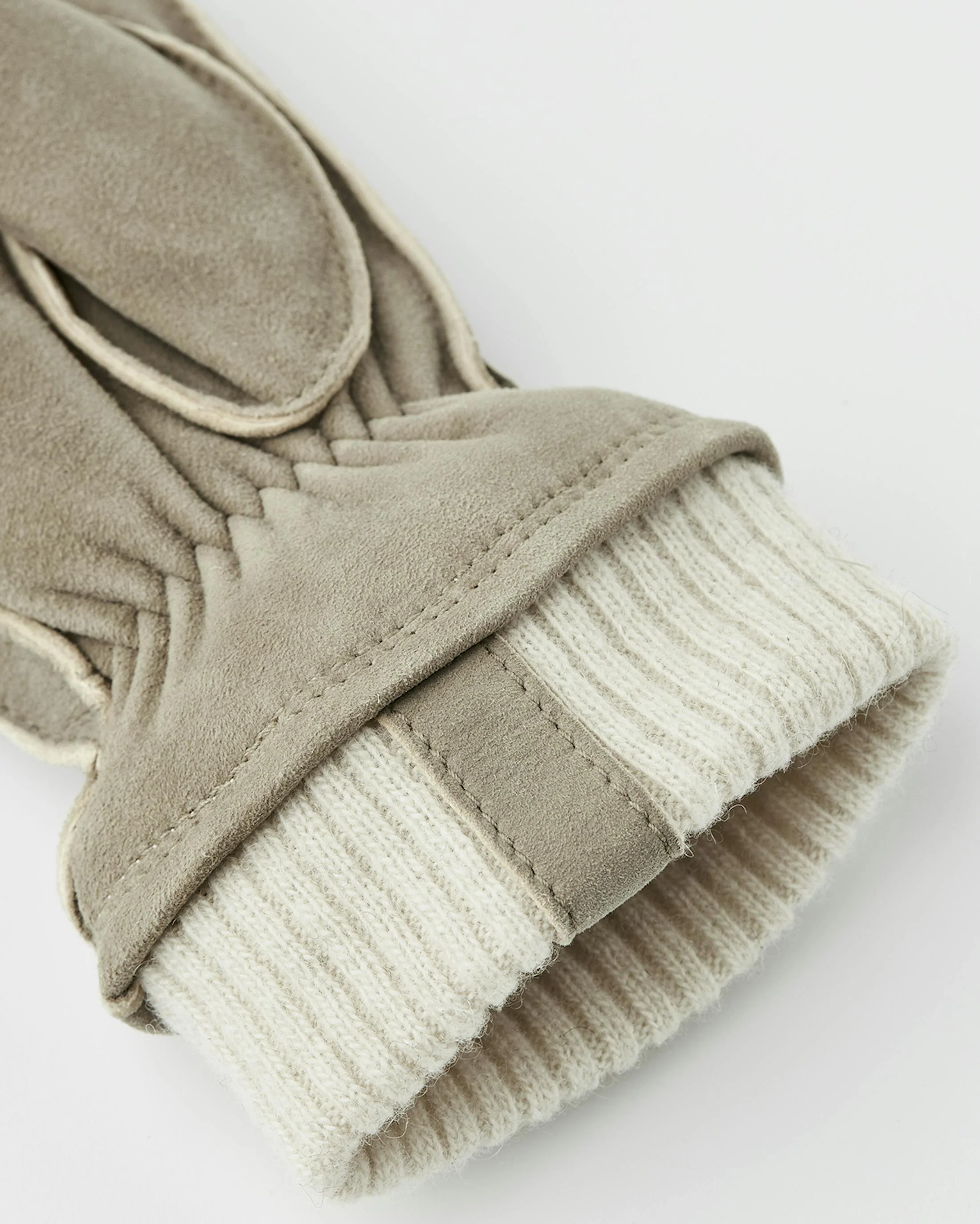 Nora Chamois Mitt - Image 4