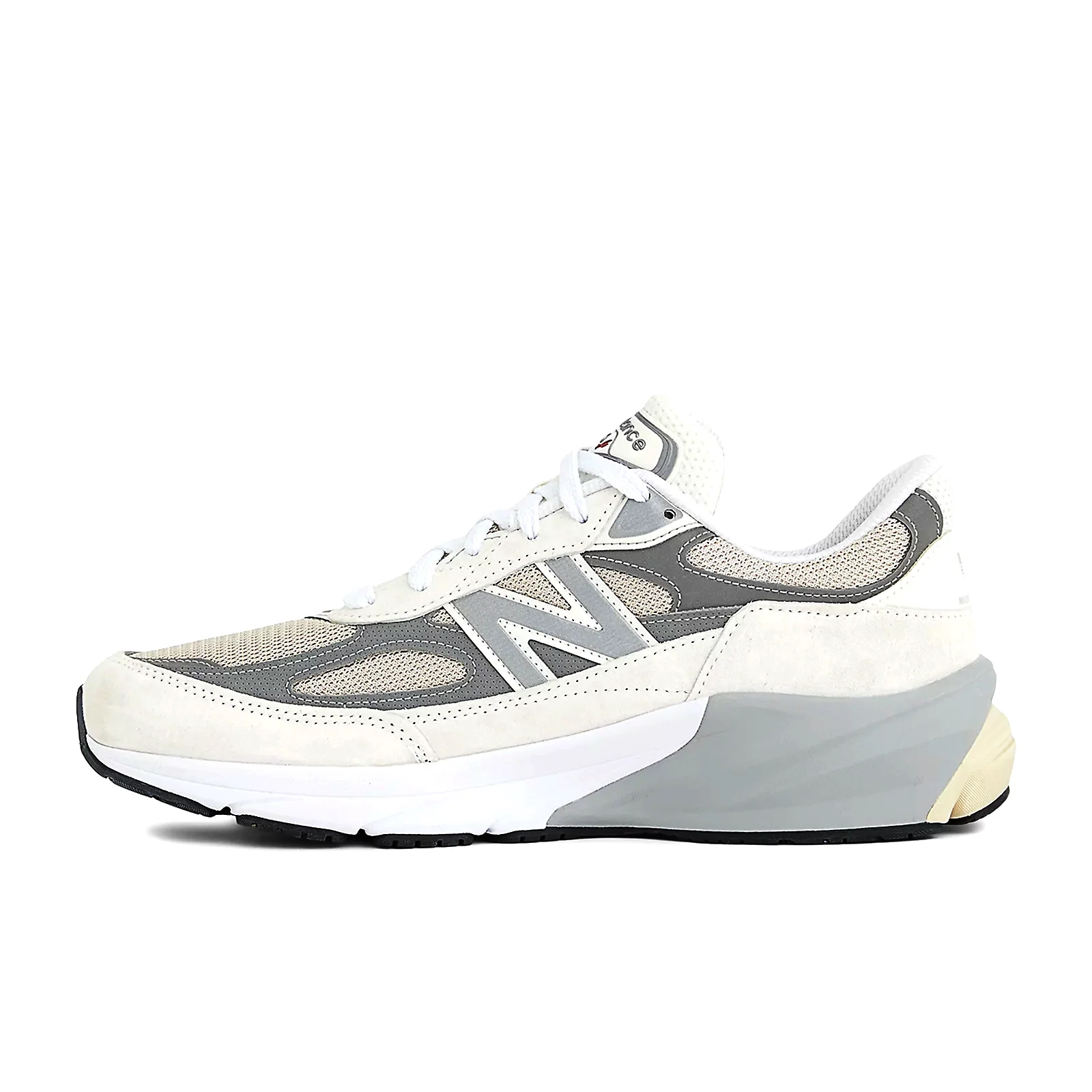 MADE in USA 990v6 - Image 24