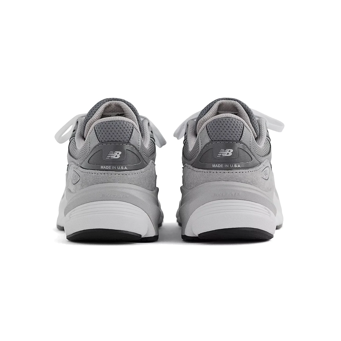 MADE in USA 990v6 - Image 4