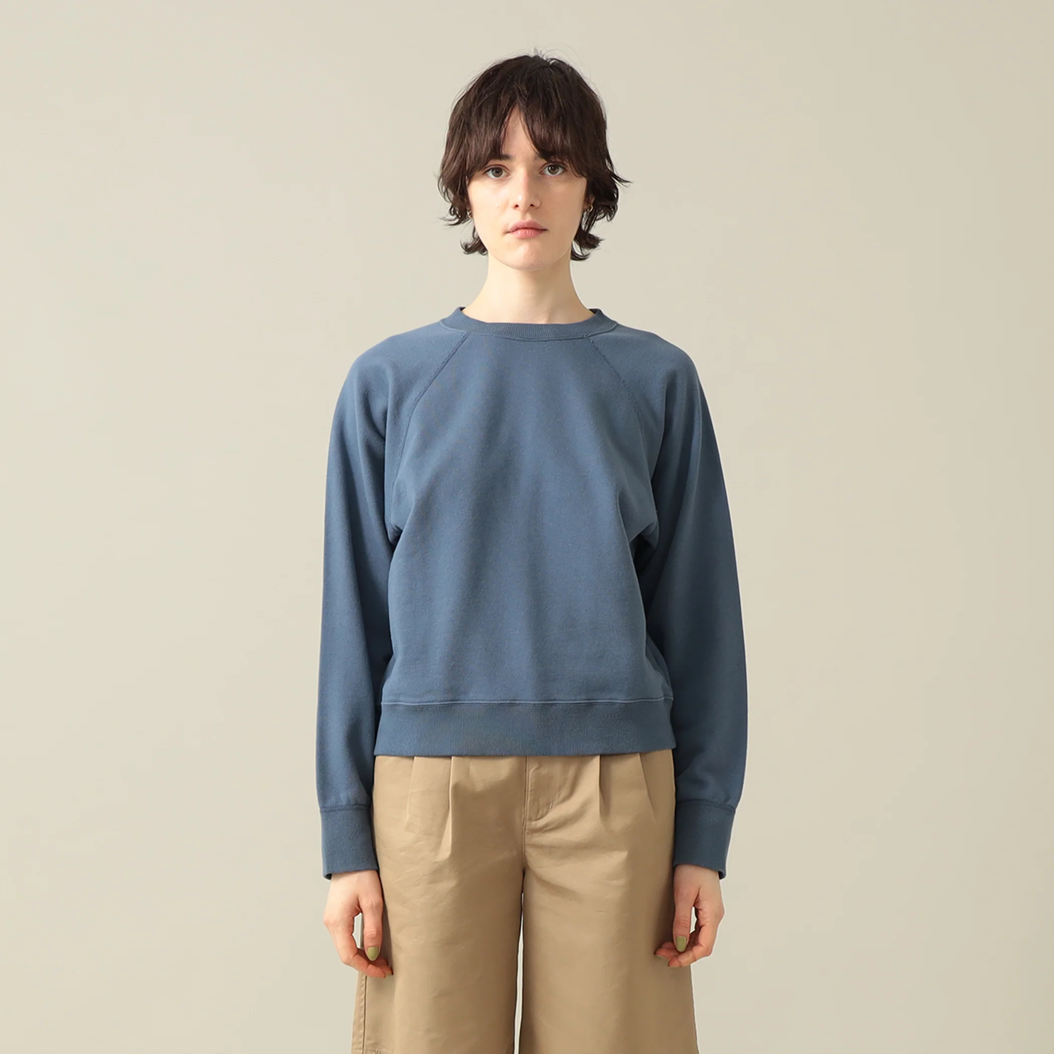 Avery Raglan Crew - Image 15