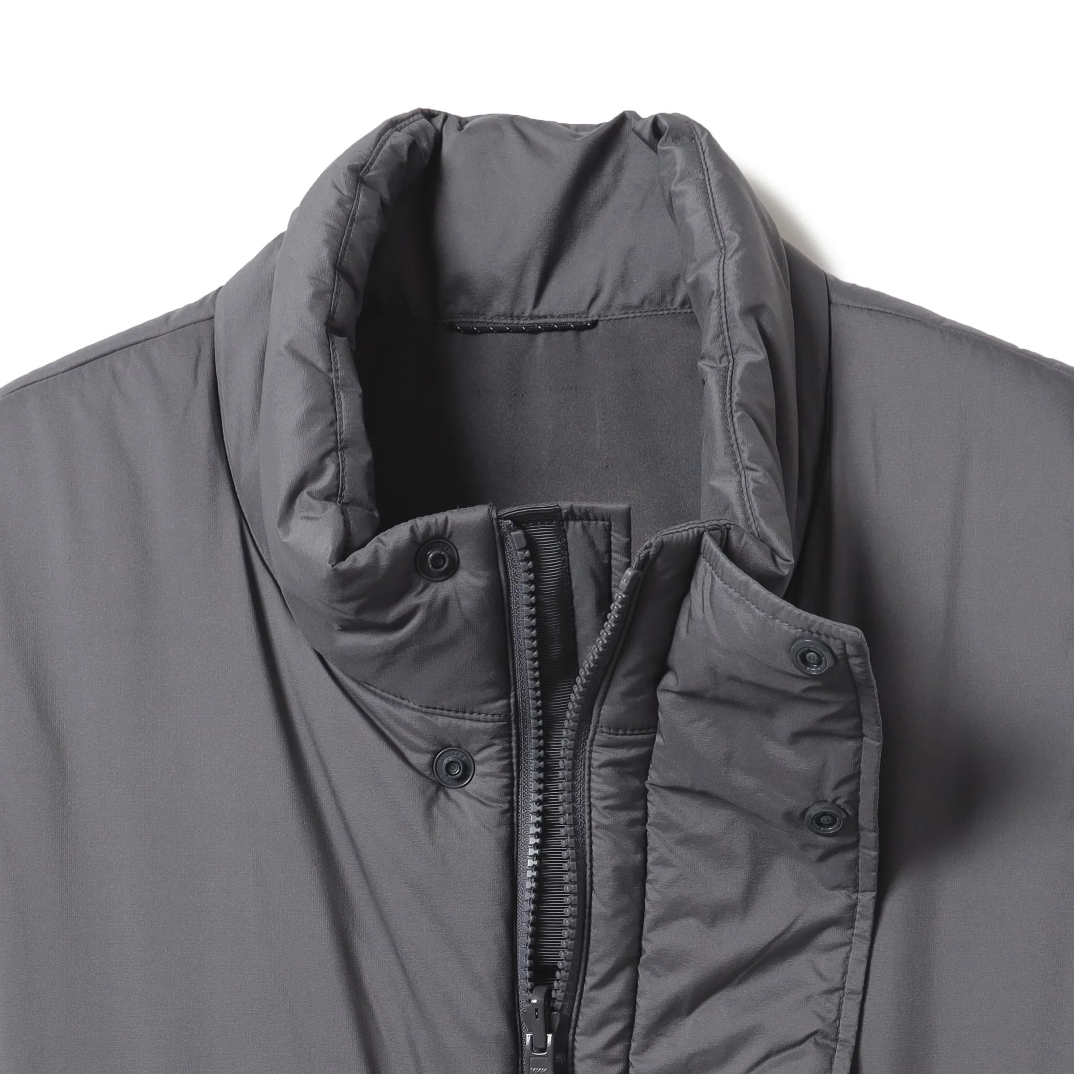 Cale Insulated Vest - Image 11