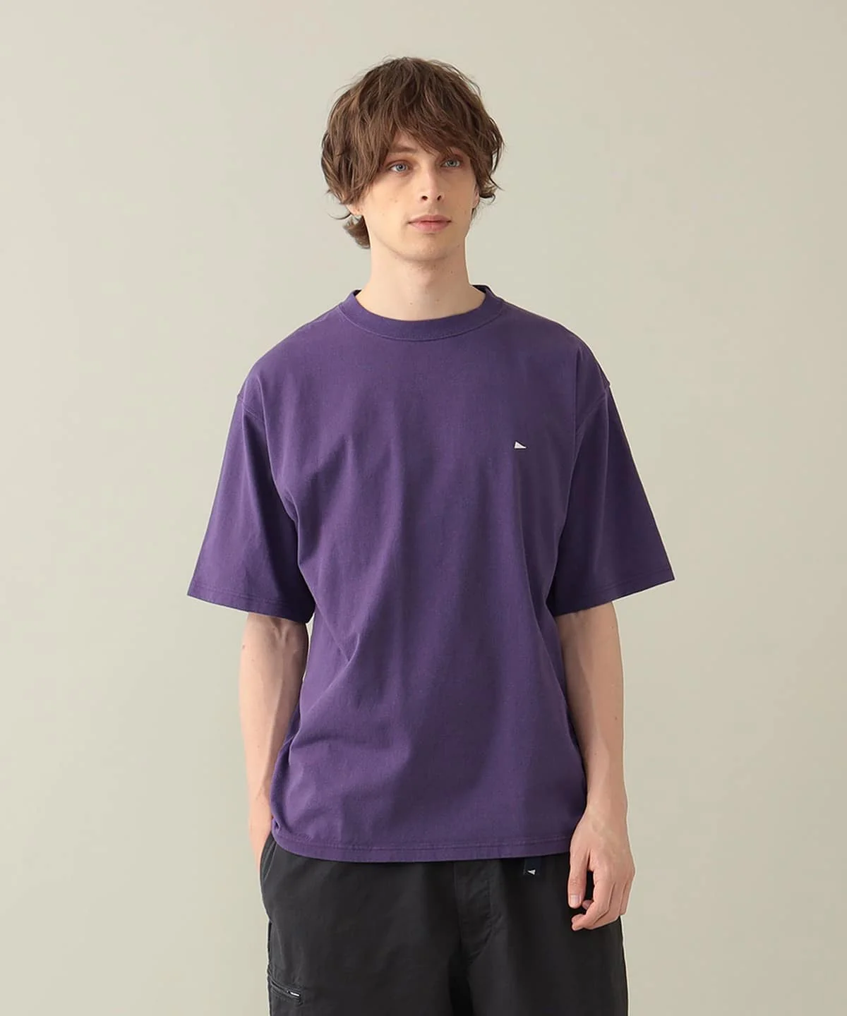 Minimalist Embroidered Tee - Image 4