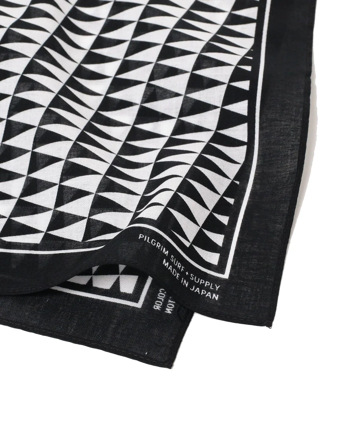 Pennant Check Bandana - Image 11