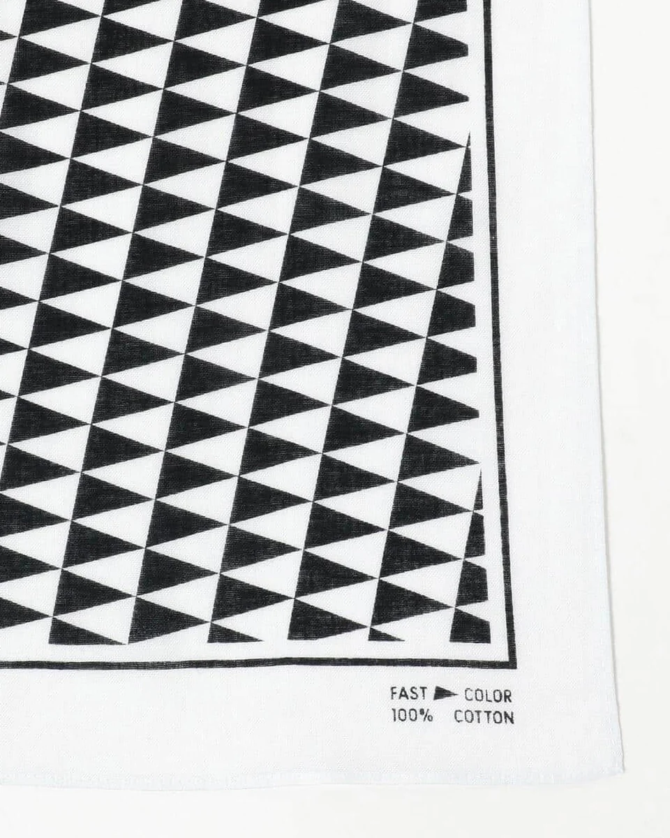 Pennant Check Bandana - Image 7